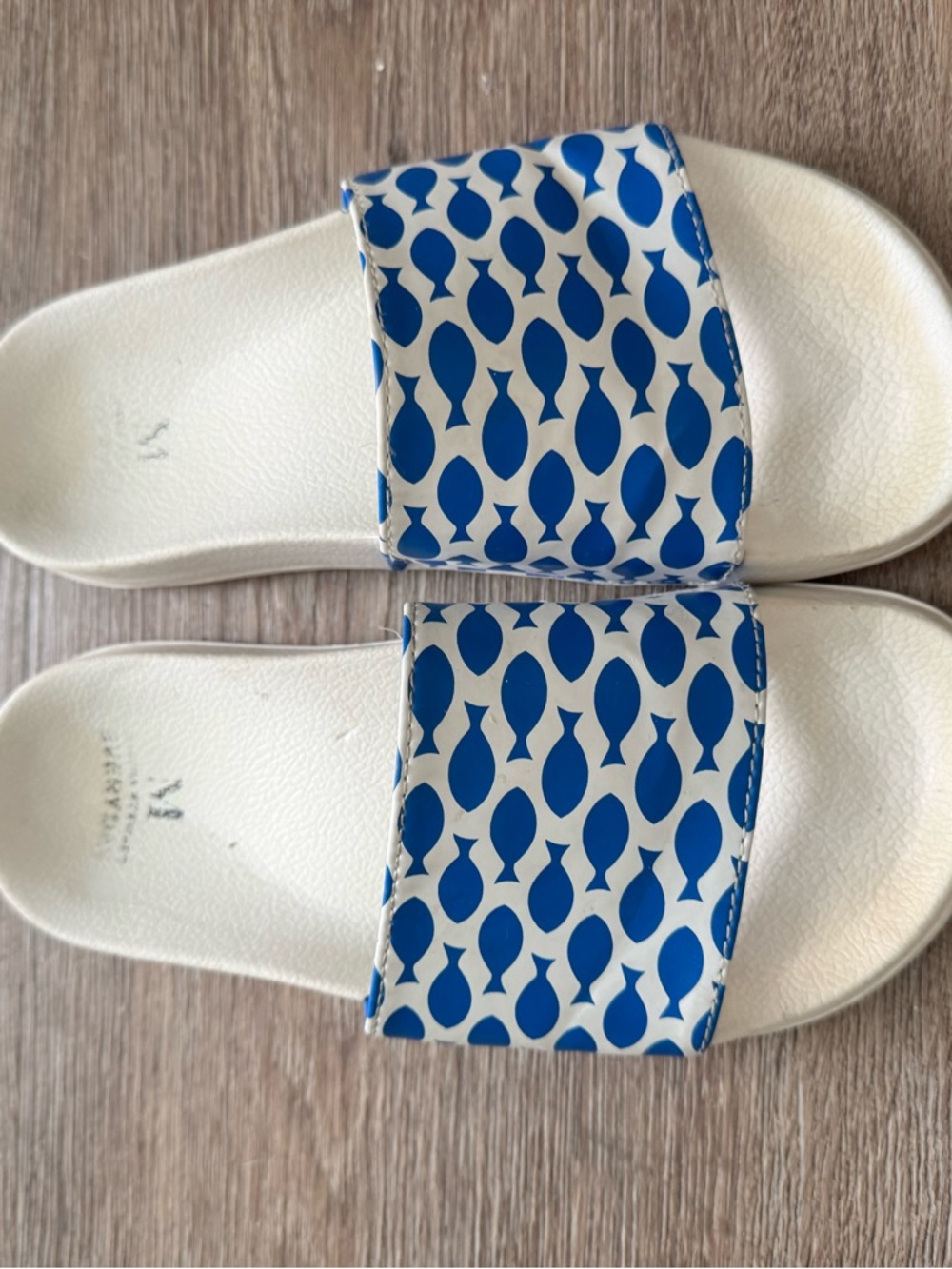Fish printed slide flip flops